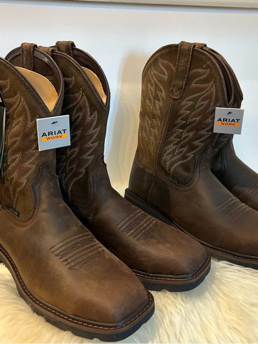 Ariat Groundbreaker steel toe boots